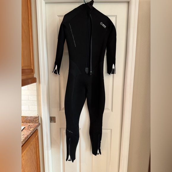 Bare 5mm Evoke Full, Womens *very good condition, gently used* - Picture 9 of 11